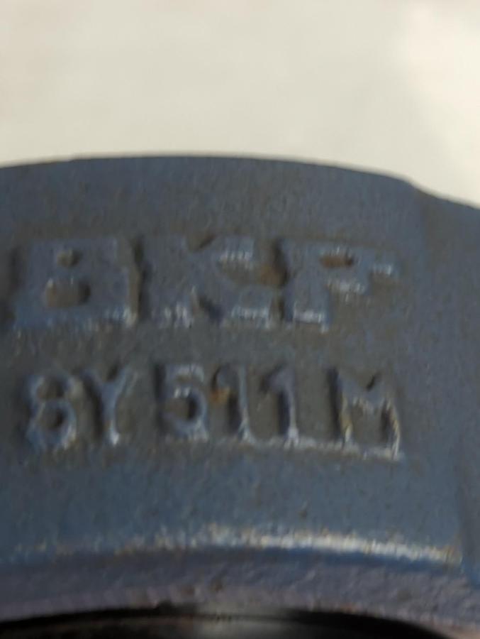 Used SKF,8Y511M YAR 211-2F,PILLOW BLOCK BEARING PRE-OWNED