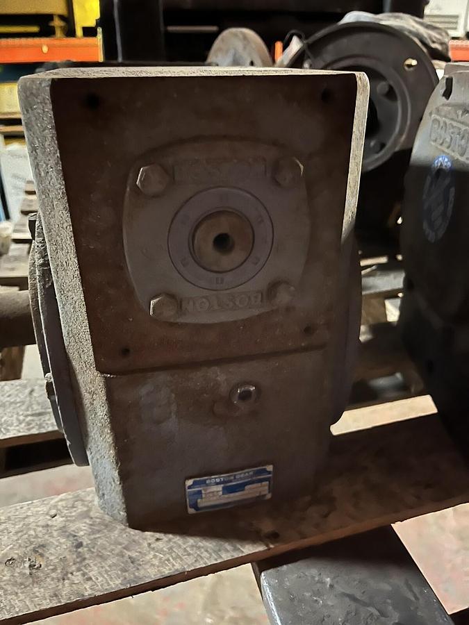Used Boston Gear,738-20-J,Speed Reducer 20:1 Ratio