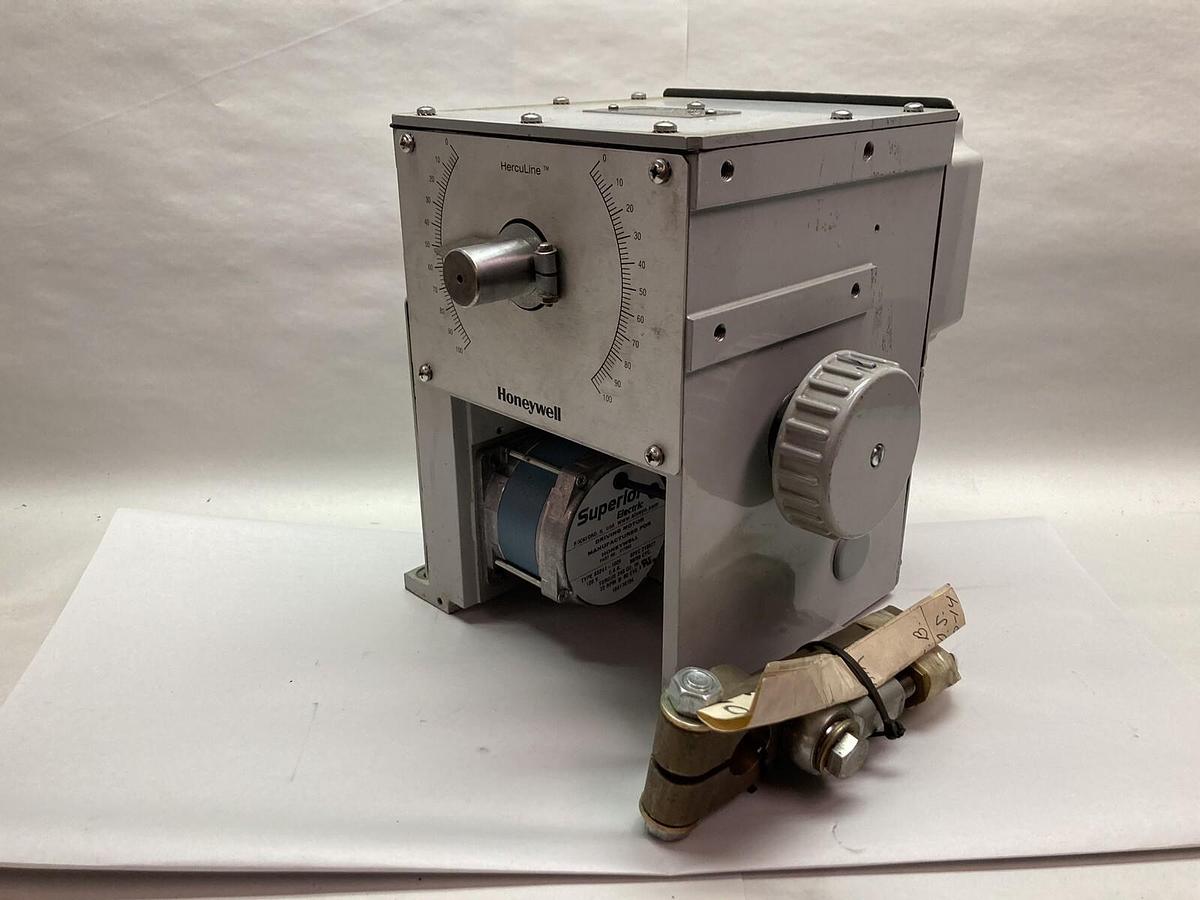Used Honeywell,10264A-1-0-04-2-00010-000-00,Electric Actuator 120V 60Hz 58VA
