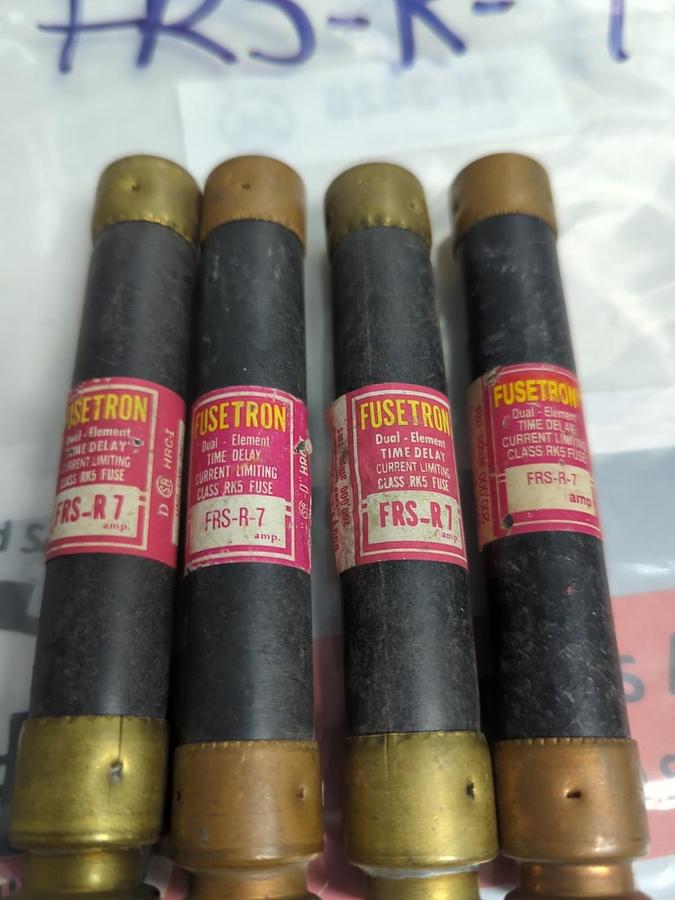 Used COOPER BUSSMANN,FRS-R-7,FUSETRON 7 AMP FUSE LOT OF 4 PRE-OWNED