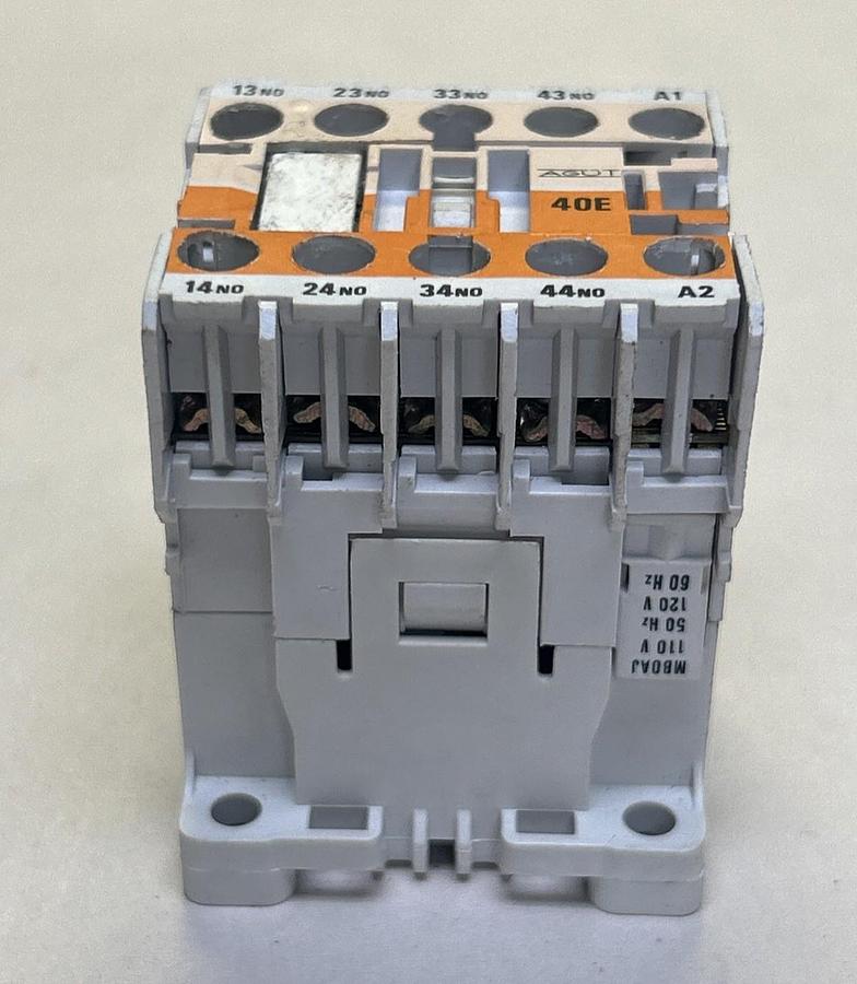 Used AGUT,MCRA040AT,CONTACTOR