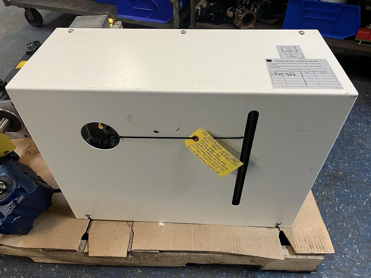 Used KLH,P-0150/0-TK1.03,150W WATER COOLED CHILLER 460V MAX PRESS 10 BAR