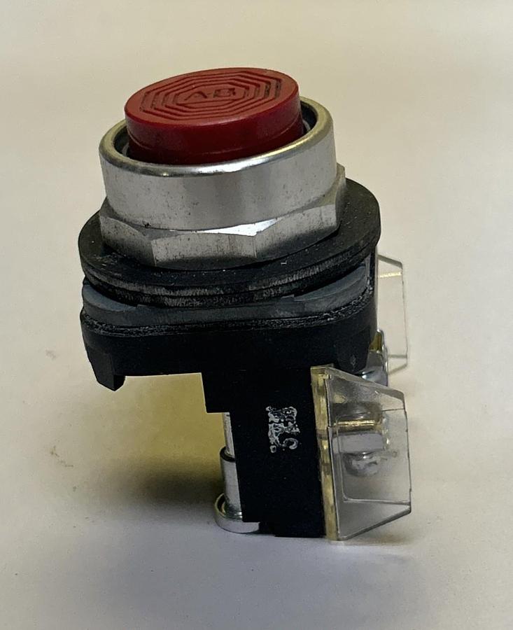 ALLEN BRADLEY,800T-B,RED PUSH BUTTON NOS
