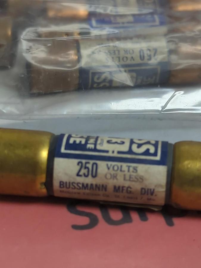 Used COOPER BUSSMANN,NON-3,ONE-TIME FUSE 3 AMP LOT OF 13 PRE-OWNED