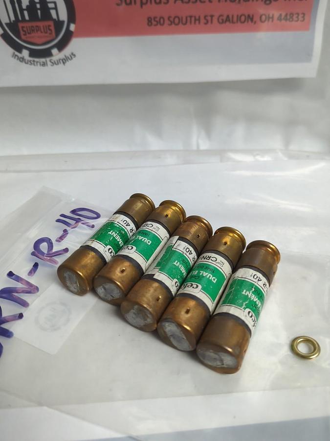Used CEFCO,CRN-R-40,DUAL ELEMENT 40 AMP FUSE LOT OF 5 PRE-OWNED