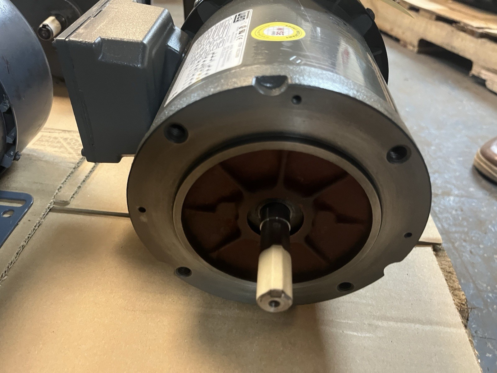 WEG,7518ES3EB56C,MOTOR 3/4HP 3PH 1730RPM B56C