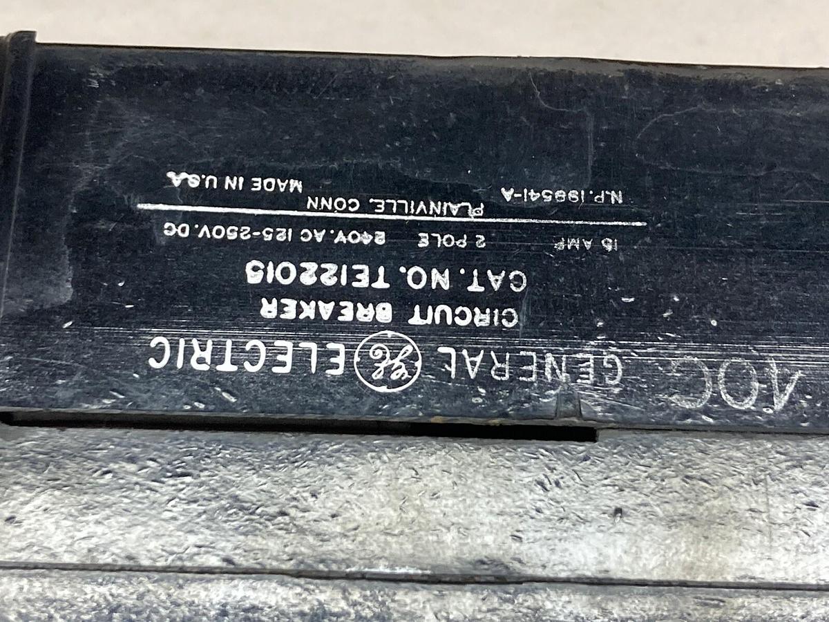 General Electric,TEI22015,2-Pole Circuit Breaker 15A 240Vac