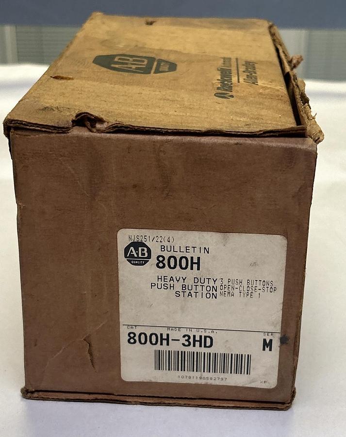 ALLEN BRADLEY,800H-3HD,HEAVY DUTY PUSH BUTTON STATION NOS