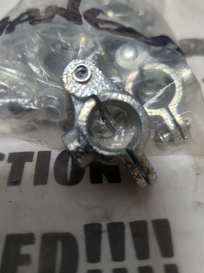 UNBRANDED,3/8 INCH,PIPE HANGERS LOT OF 18 NOS