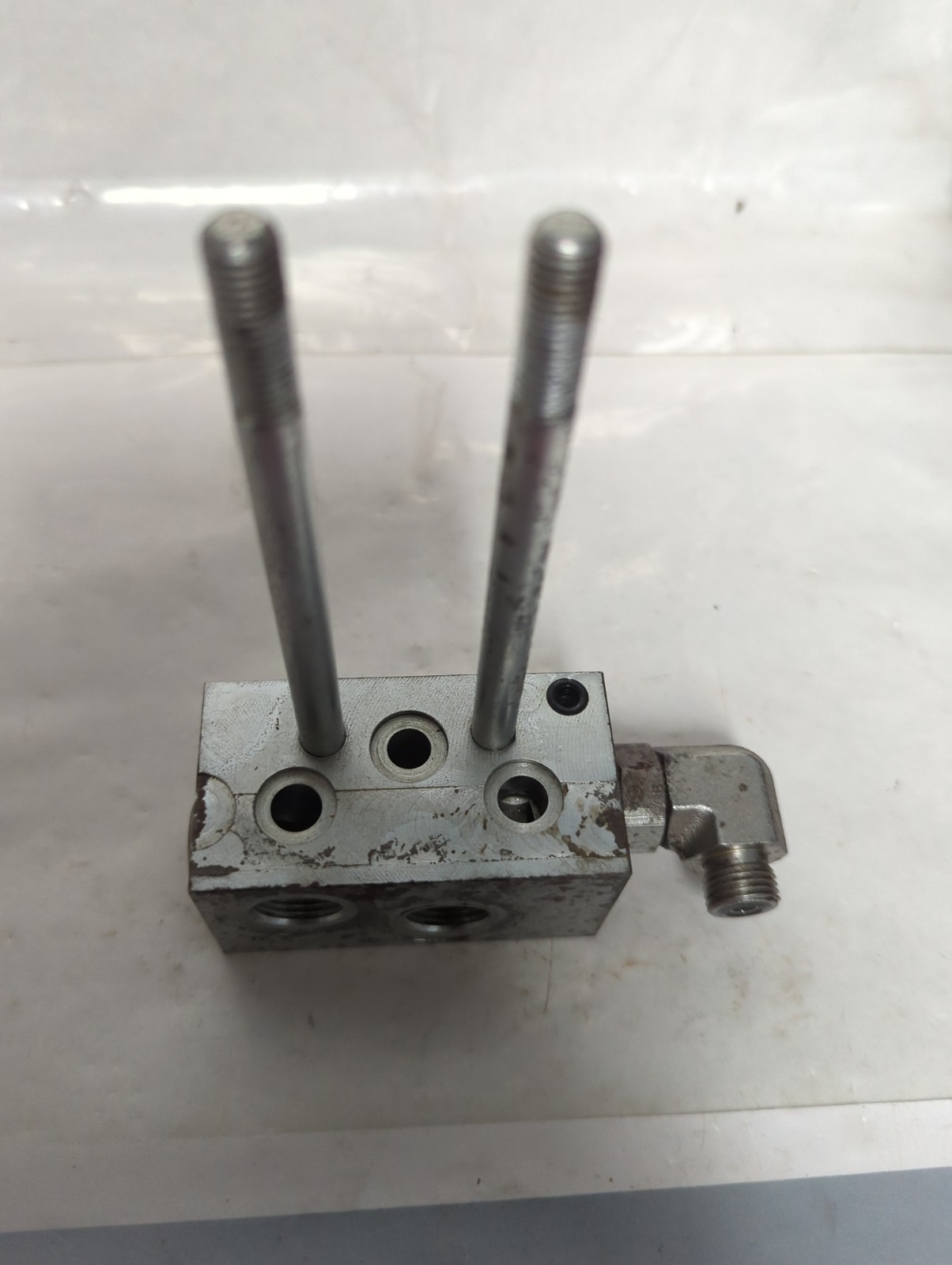 Used HAWE,7650 LS-NA 22,DIRECTIONAL LOAD VALVE ASSEMBLY PRE-OWNED