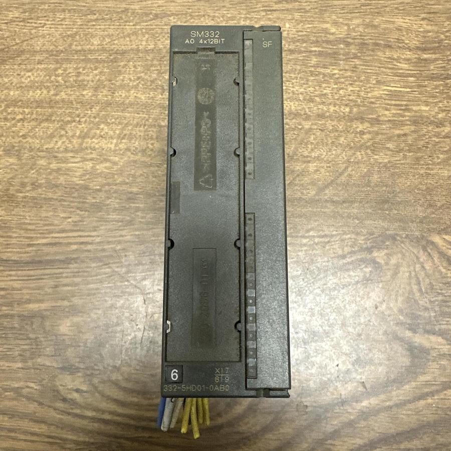 Used Siemens,SM332,Output Module