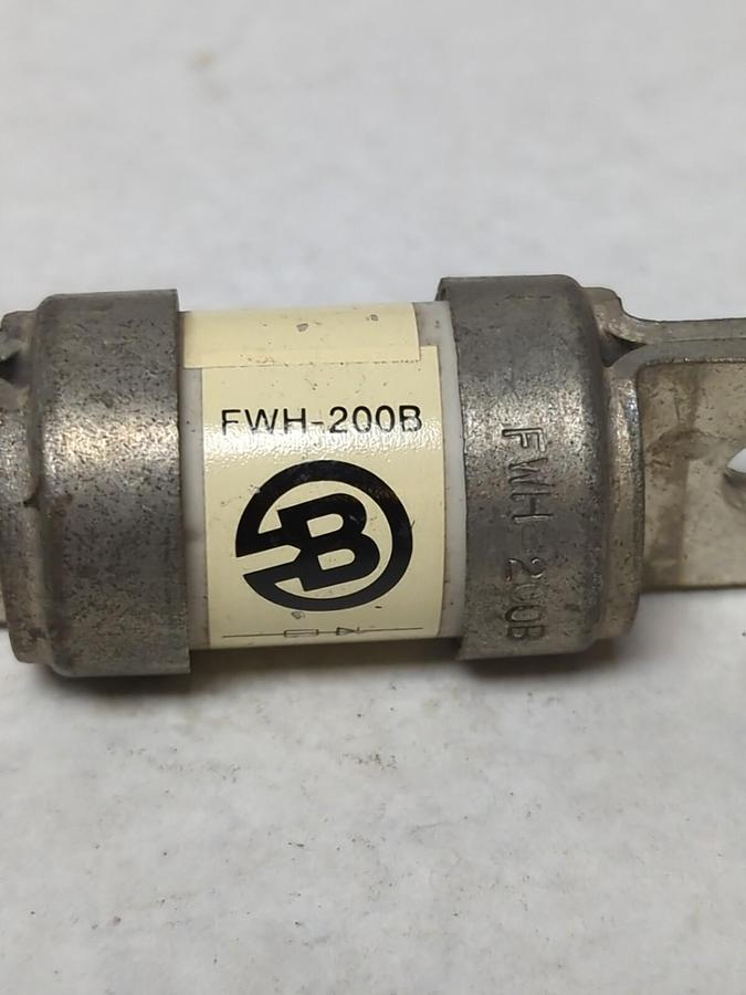 Used COOPER BUSSMANN,FWH-200B,SEMI-CONDUCTOR 200 AMP FUSE PRE-OWNED