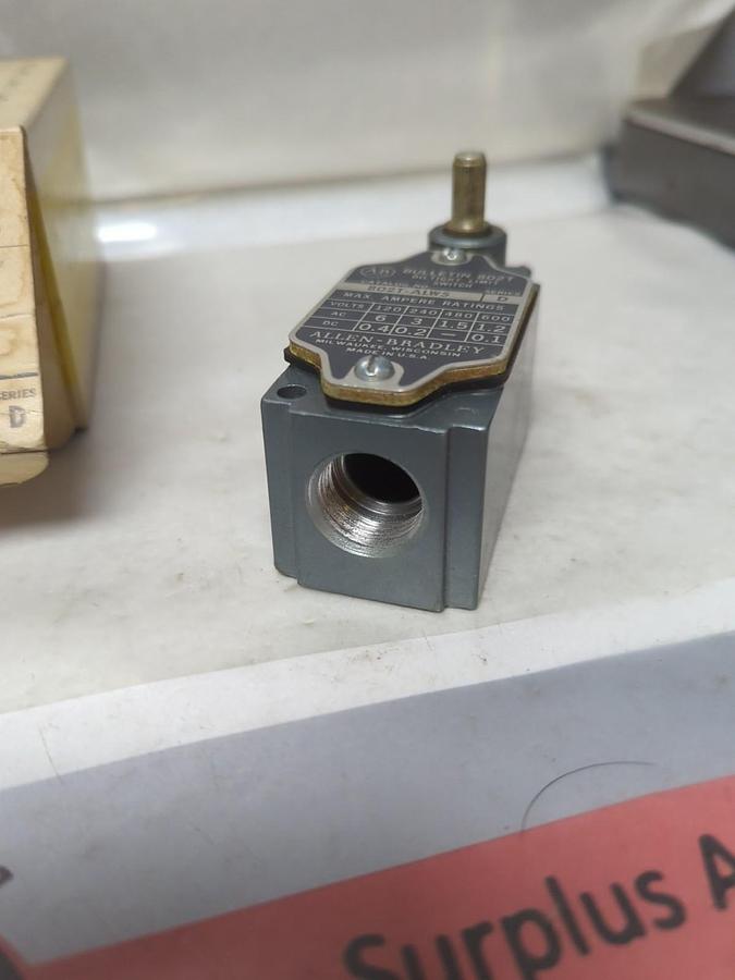 ALLEN-BRADLEY,802T-ALW5,SERIES D LIMIT SWITCH NOS