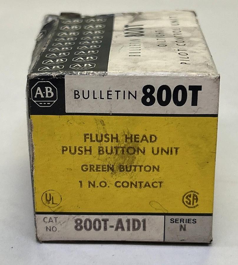 ALLEN BRADLEY,800T-A1D1,GREEN FLUSH HEAD PUSH BUTTON NOS