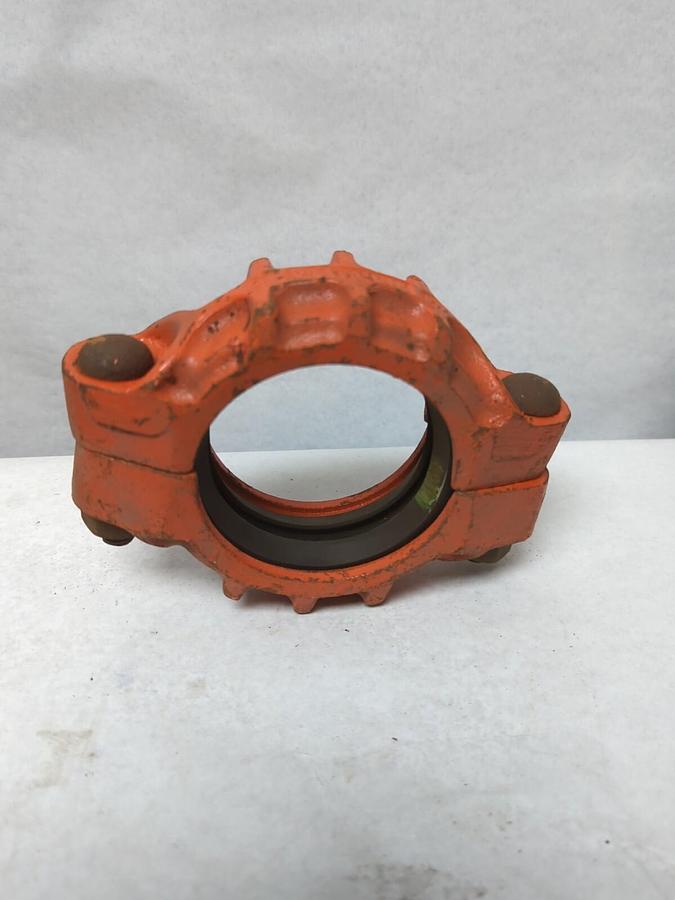VICTAULIC,STYLE 77,3 INCH PIPE COUPLING WITH GASKET NOS