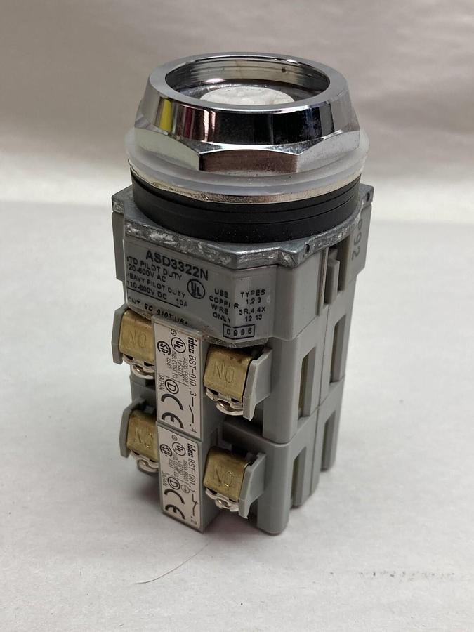 Idec,ASD3322N,2-Position Switch 110-600vdc