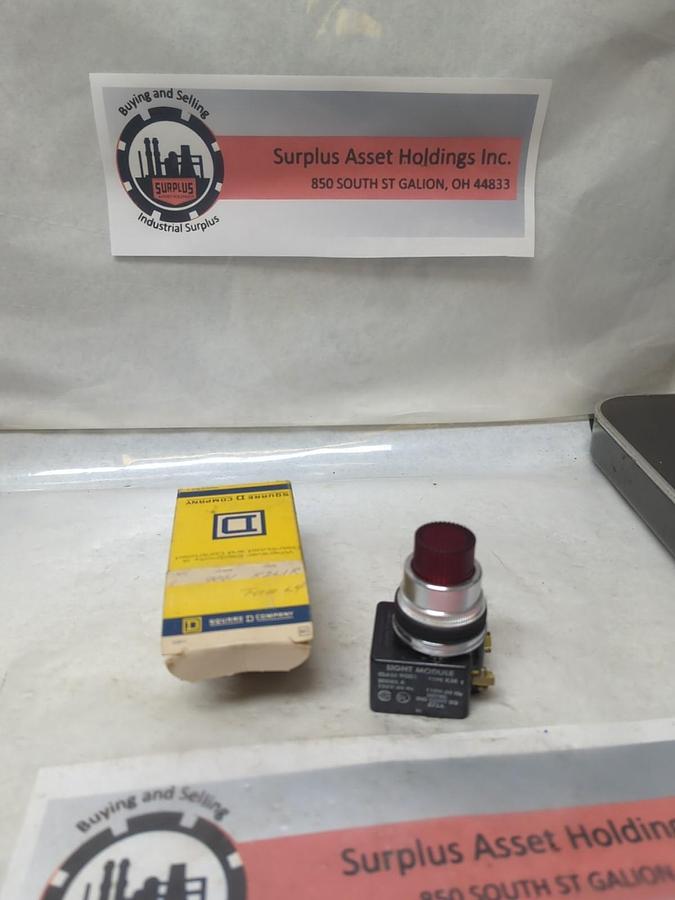 SQUARE D,9001 K2L1R,ILLUMINATED PUSH BUTTON RED NOS