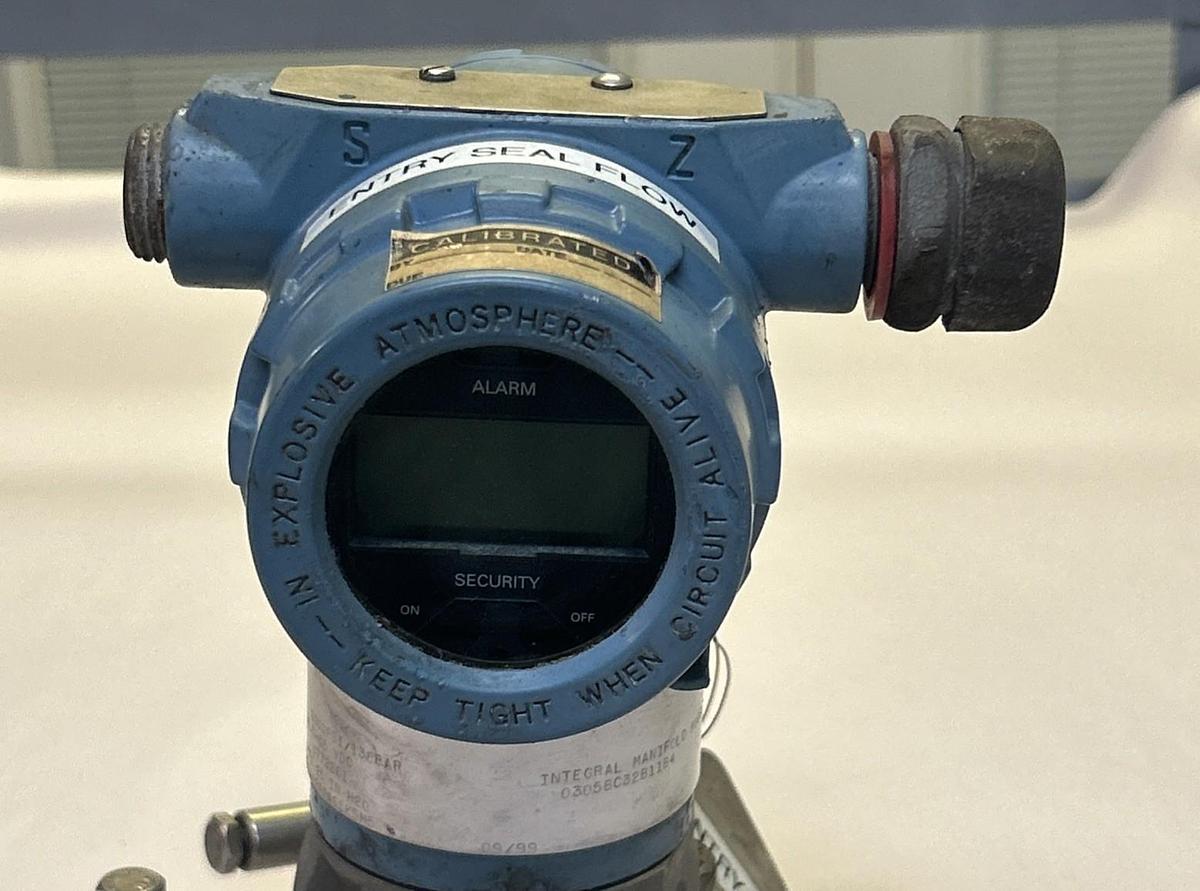 Used ROSEMOUNT,CD1A02A2AS5K5M5,PRESSURE TRANSMITTER
