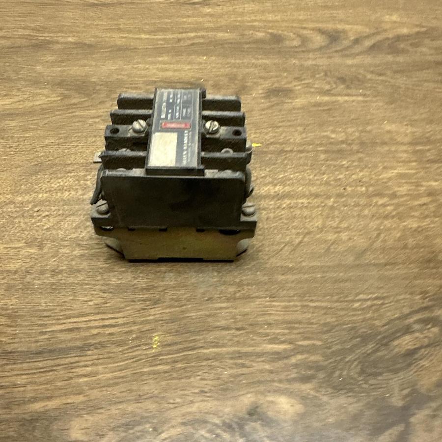 Used Allen Bradley,Bulletin 700DC,Type N AC Relay