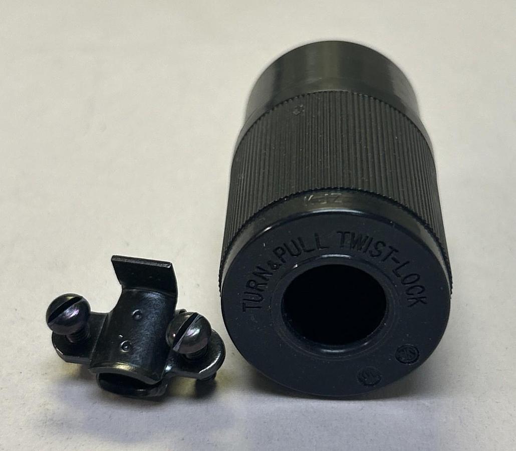 HUBBELL,HBL7593,TWIST LOCK CONNECTOR NOS
