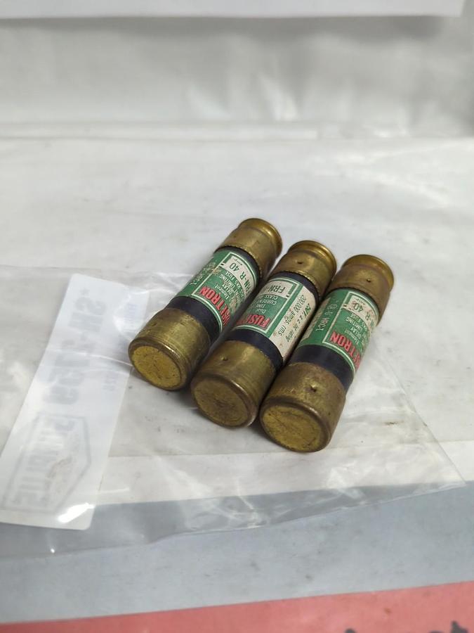 Used COOPER BUSSMANN,FRN-R-40,FUSETRON 40 AMP FUSE LOT OF 3 PRE-OWNED