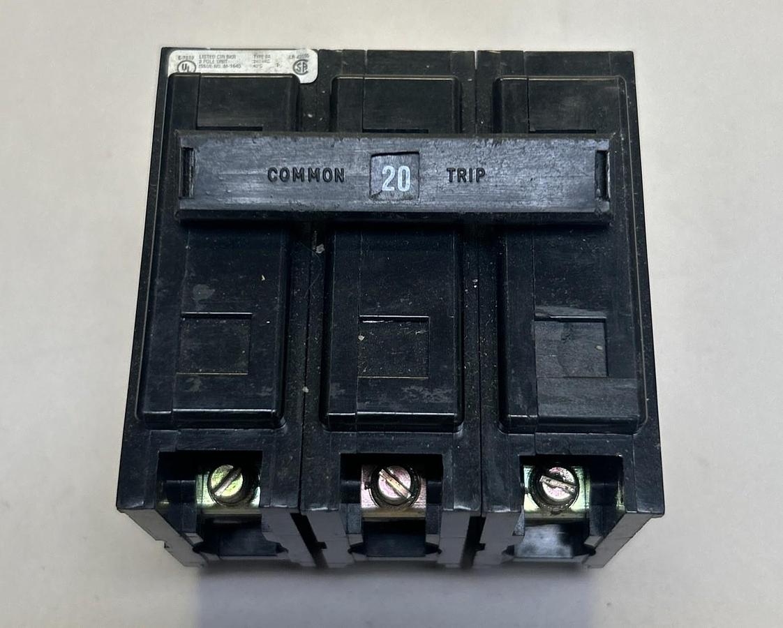 Used CUTLER-HAMMER,BAB3020H,CIRCUIT BREAKER 20A 240V 3P