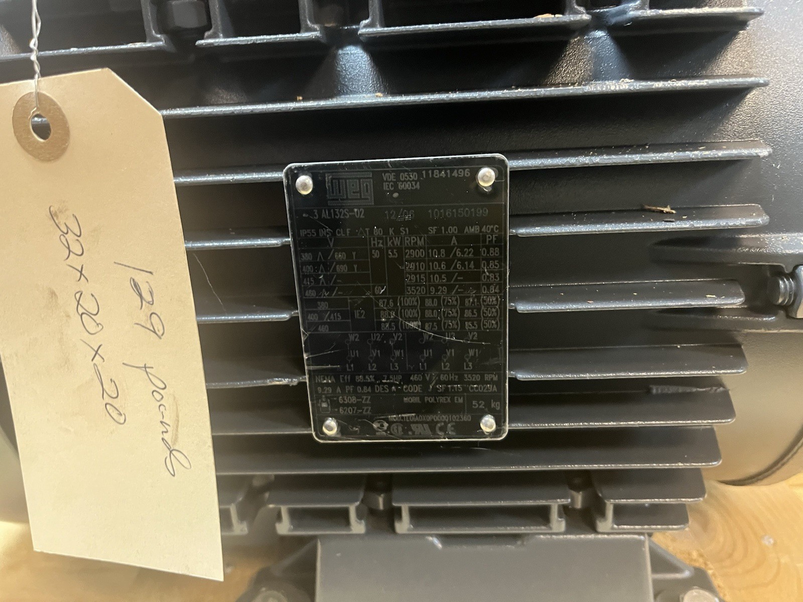 WEG,AL132S,MOTOR 5.5kW 7.5HP 460V 3520RPM