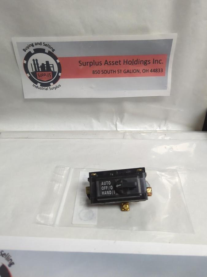 Used SQUARE D,9999SC2,SELECTOR SWITCH B600 PRE-OWNED