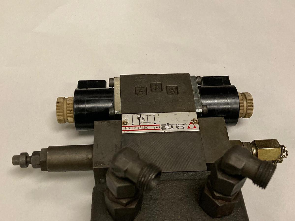 Used Atos,DHU-0711/13/HG-013/250,Hydraulic Directional Control Solenoid Valve