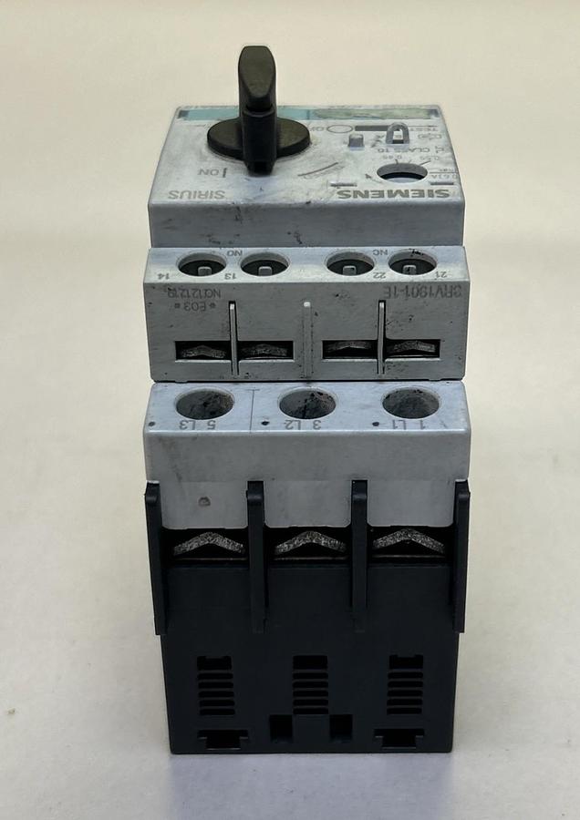 Used SIEMENS,3RV1021-0GA10,MOTOR STARTER