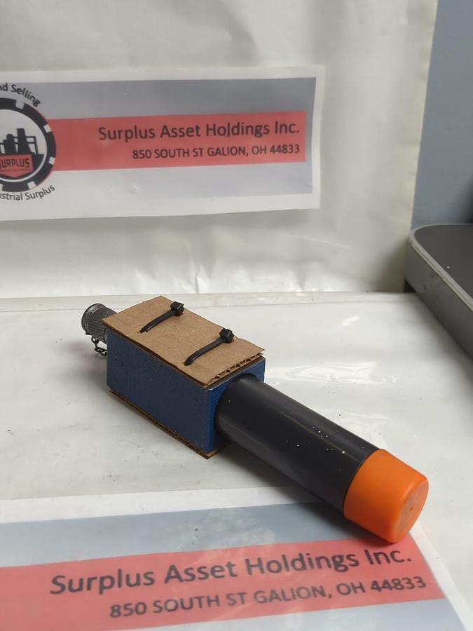 REXROTH,R900483788,PRESSURE REDUCING VALVE ZDR 6DP2-43/210YM NOS