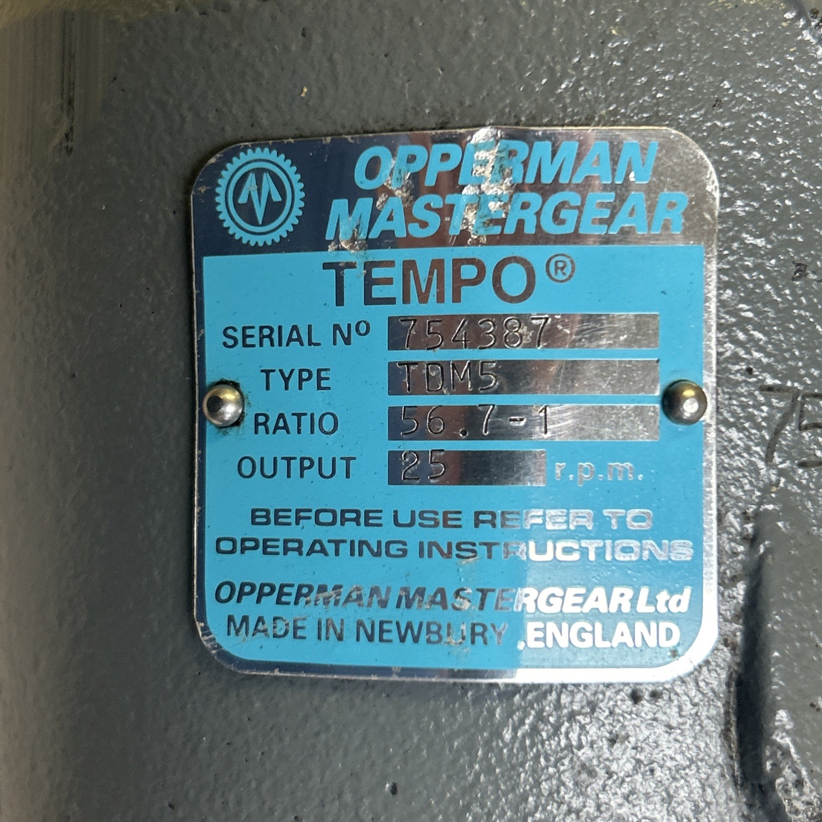 Used OPPERMAN MASTERGEAR,TDM5,TEMPO GEAR REDUCER 56.7-1 RATIO 25RPM