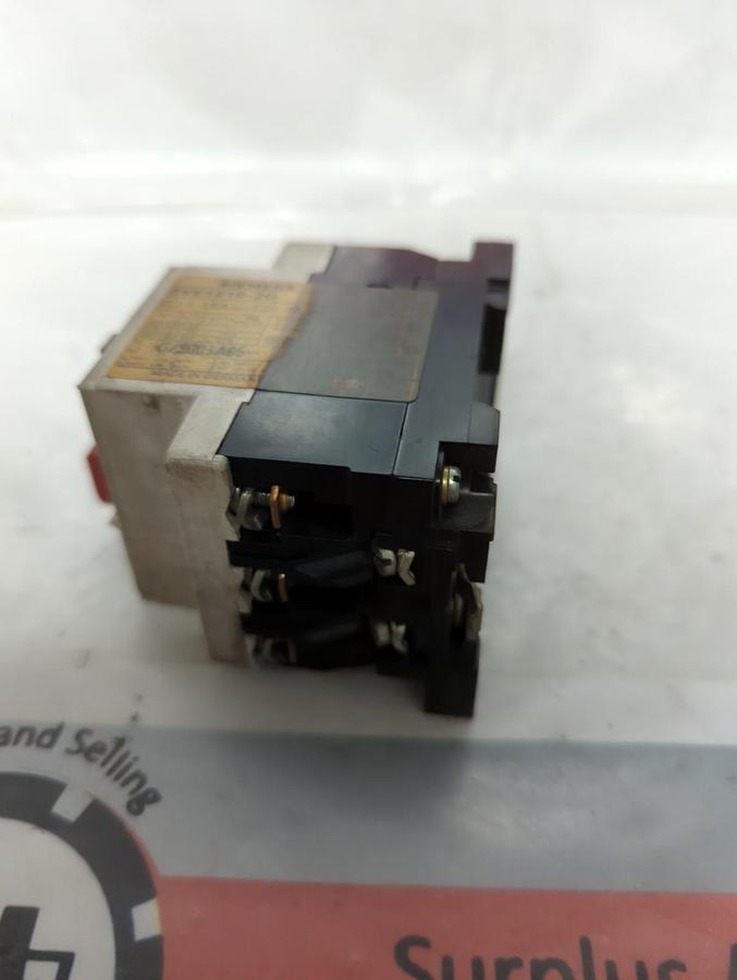 Used SIEMENS,3VE1010-2G,MOTOR STARTER PRE-OWNED