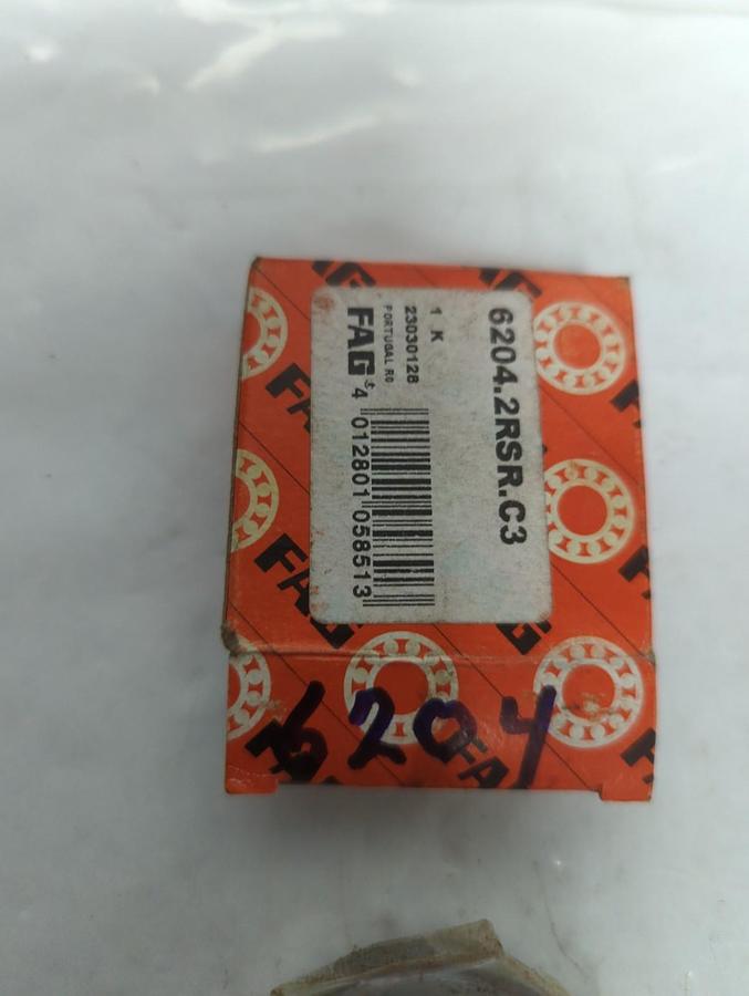 FAG,6204,BALL BEARING LOT OF 2 NOS