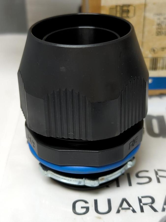 THOMAS & BETTS,LT150P,STRAIGHT CONDUIT CONNECTOR 1-1/2 INCH BOX OF 2