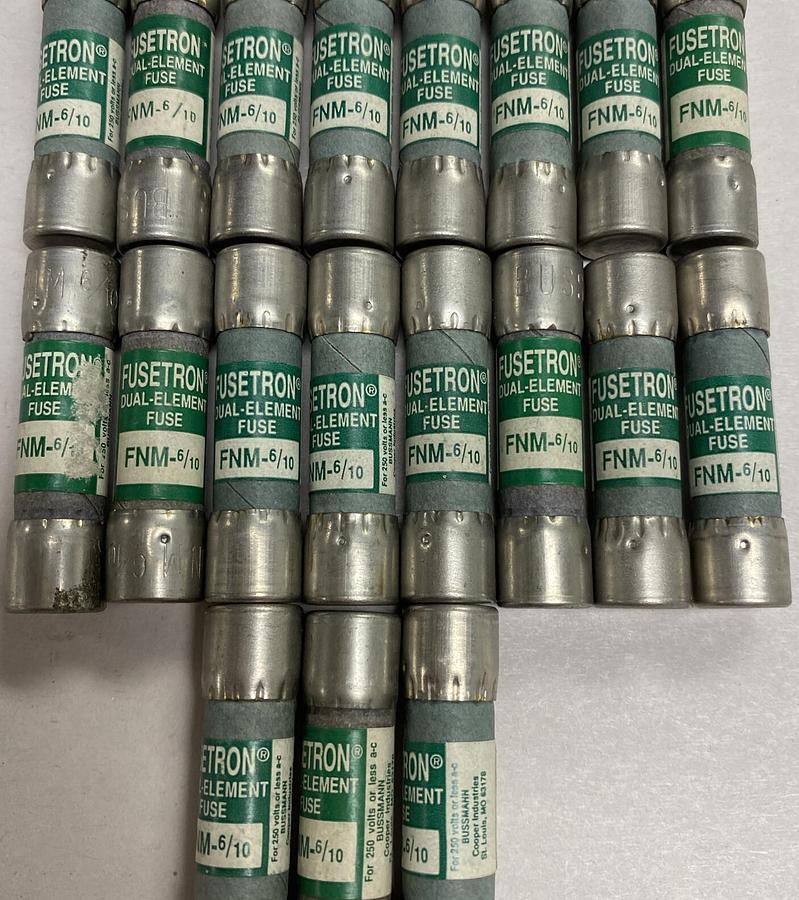 Cooper Bussmann,FNM-6/10,Fusetron Fuse Lot Of 19 NOS