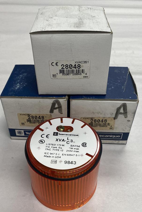 Telemecanique,XVAC351,Amber Stack Light 28048 Lot Of 3 NOS