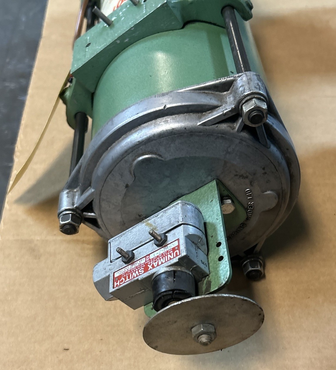 Used LUBRIQUIP HOUDAILLE,143002440,LUBRICATING PUMP