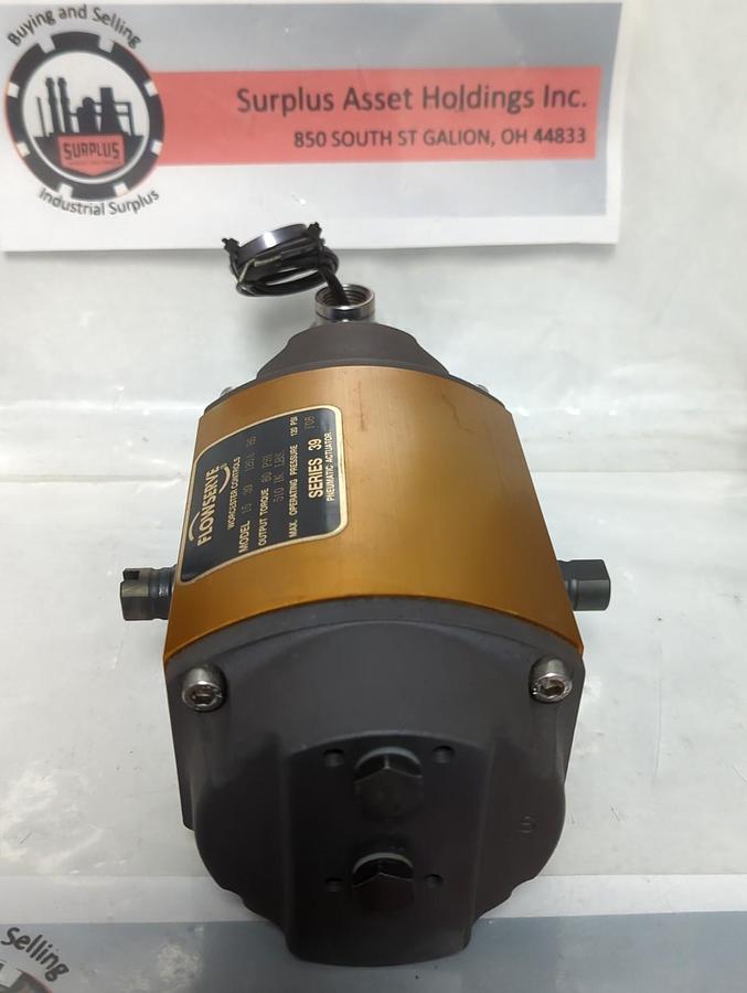 Used FLOWSERVE,MODEL 15 39,PNEUMATIC ACTUATOR W/ PARKER PM3D5080C SOLENOID VALVE