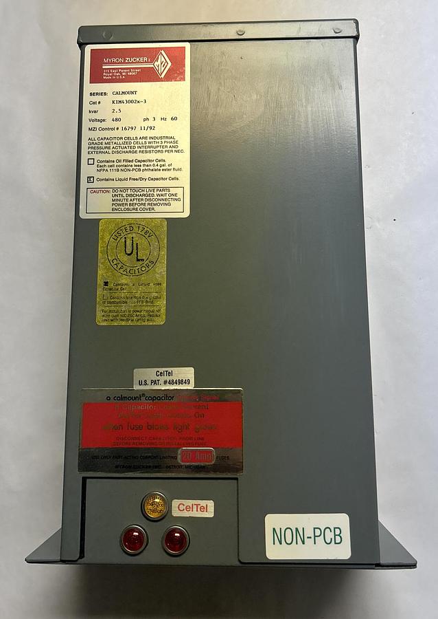 Used MYRON ZUCKER,KIM43002X-3,CAPACITOR 2.5KVAR 3AMP 480V