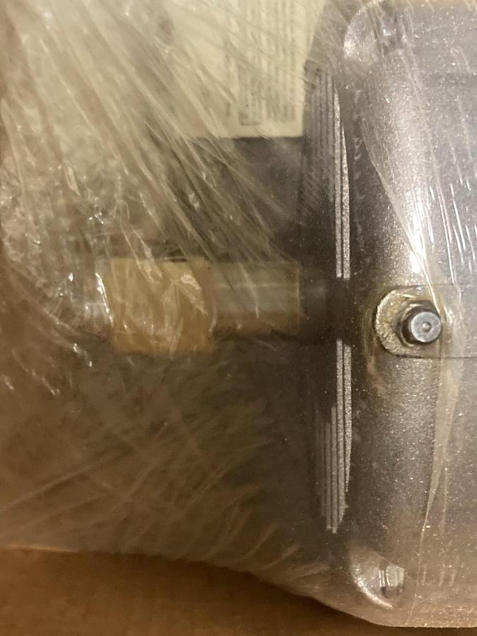 Baldor,M5116T-5,3-Phase Motor Frame 143T 1Hp 575V 1.4A 1725RPM