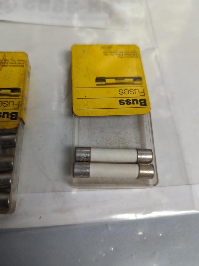 COOPER BUSSMANN,ABC-5,5 AMP FUSE LOT OF 6 NOS