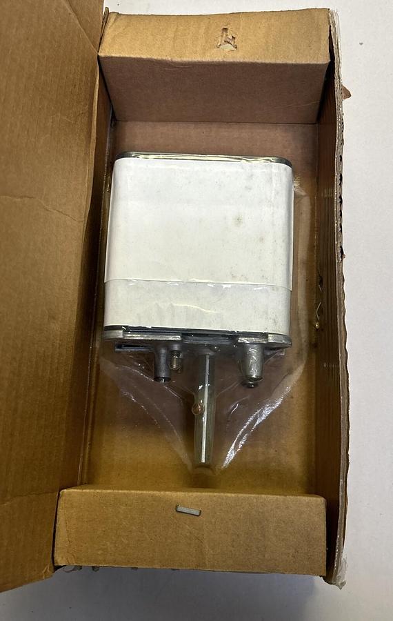 GENERAL ELECTRIC,SB9BB303SUM2Y,ROTARY CAM SWITCH NOS