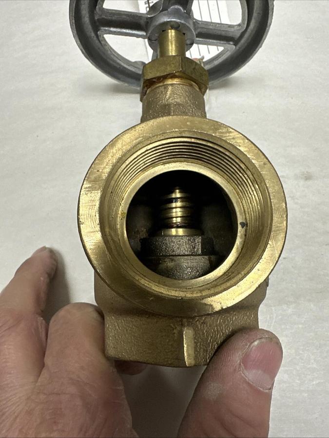 Fire Hose Valve,424M,1-1/2" Brass Female