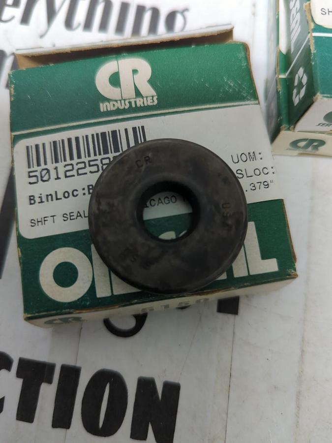CHICAGO RAWHIDE,5150,OIL SEALS 0.5IN X 1.379 IN LOT OF 3 NOS