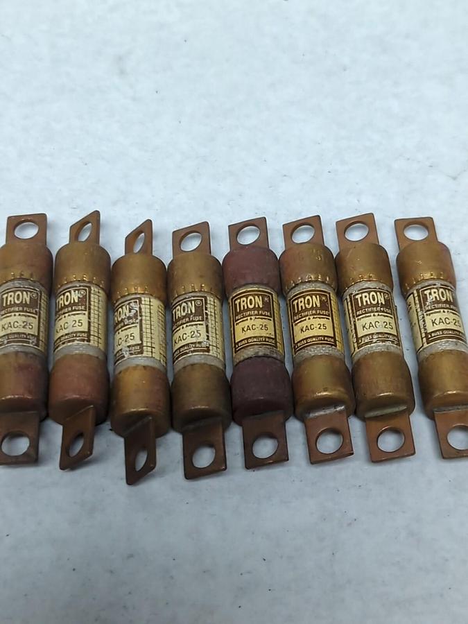 Used COOPER BUSSMANN,KAC-25,TRON 25 AMP FUSE LOT OF 8 PRE-OWNED
