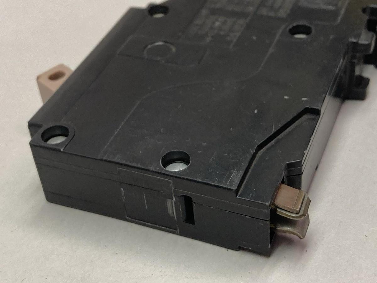 Eaton,E11713,1-Pole Circuit Breaker Type CH 120/240V