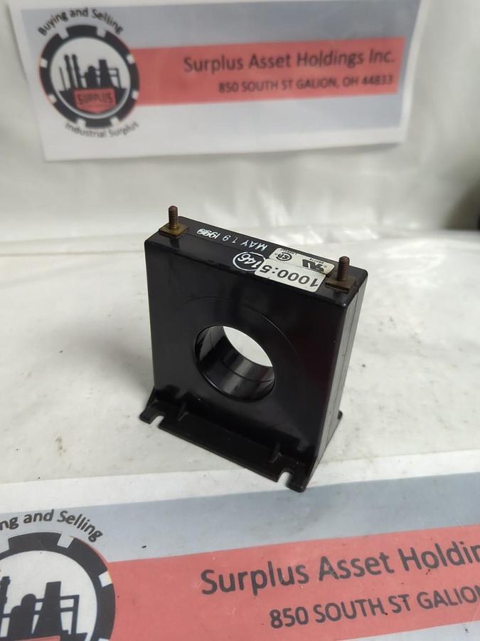Used UNBRANDED,5SFT-102,CURRENT TRANSFORMER PRE-OWNED
