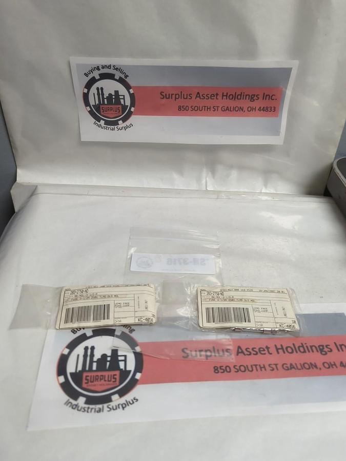 BUSSMANN,BK/MDL-3-1/2R,FUSE LOT OF 20 PCS NOS