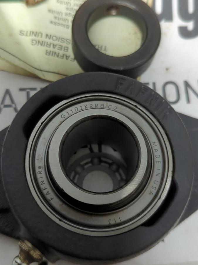 FAFNIR,RCJT 1-1/8,FLANGE MOUNT BEARING WITH LOCKING COLLAR 1-1/8 INCH BORE NOS